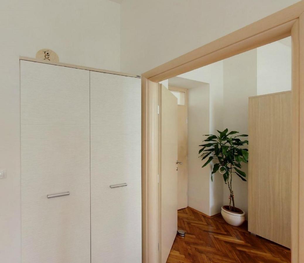 Apartment Mihe Dubrovnik Bagian luar foto